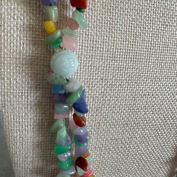 32" Multicolor Jade Chip Necklace by Jade of Yesteryear - Picture 10 of 11